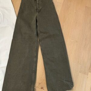 Zara Wide Leg Jeans Size 0 olive green
